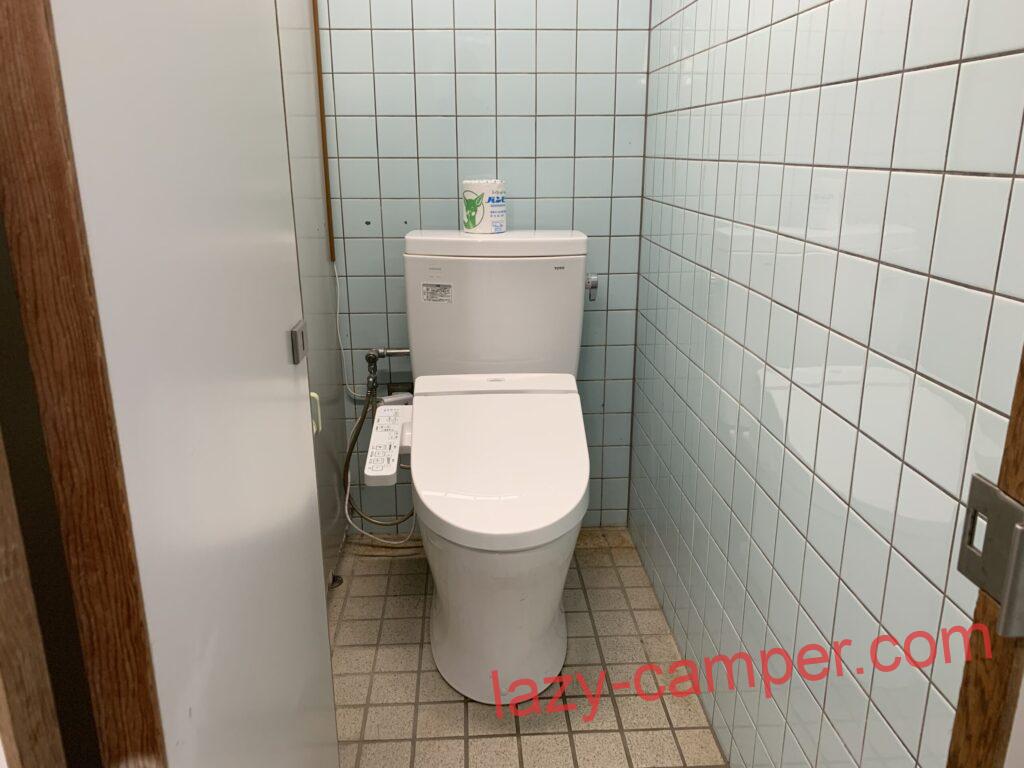 センターハウストイレ2